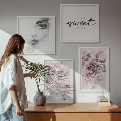 Pioenrozen, portret van een vrouw, thuis meerluik in lijst