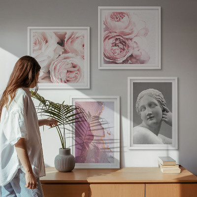 Set van posters met lijst Pioenrozensculptuur van een vrouw