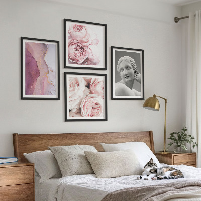 Set van posters met lijst Pioenrozensculptuur van een vrouw