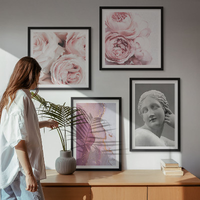 Set van posters met lijst Pioenrozensculptuur van een vrouw