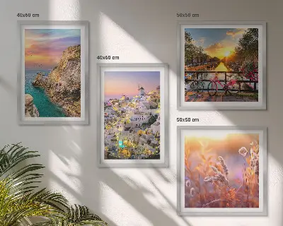 Set van posters met lijst zonsondergangen aan zee