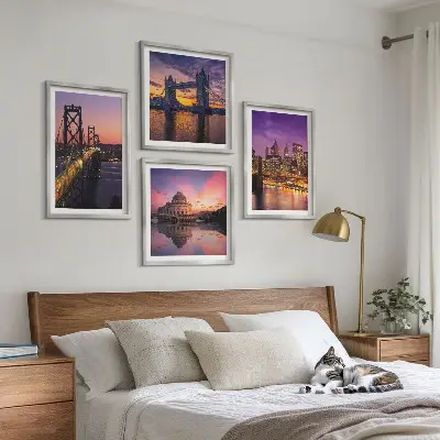 Set van posters met lijst brug, zon en stadsgezicht