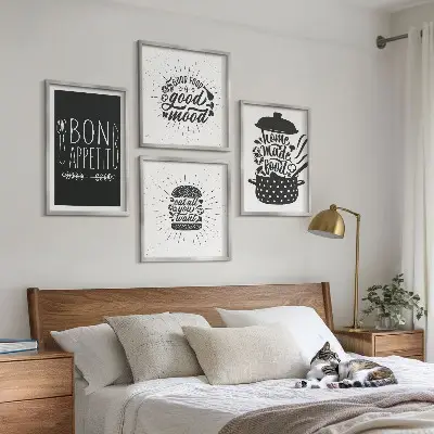 Set posters met lijst grafische afbeeldingen met culinaire spreuken
