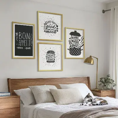 Set posters met lijst grafische afbeeldingen met culinaire spreuken