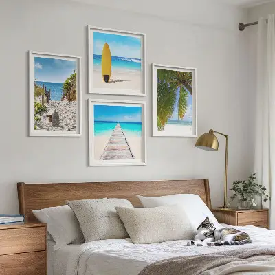 Meerluik in lijst vakantie-uitzicht met strand en palmbomen