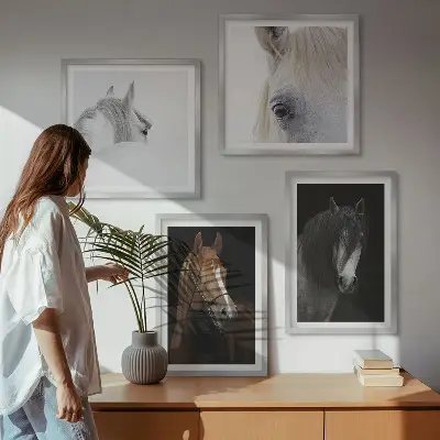 Set van posters met lijst Paardenportretten in verschillende tinten