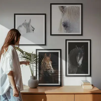 Set van posters met lijst Paardenportretten in verschillende tinten