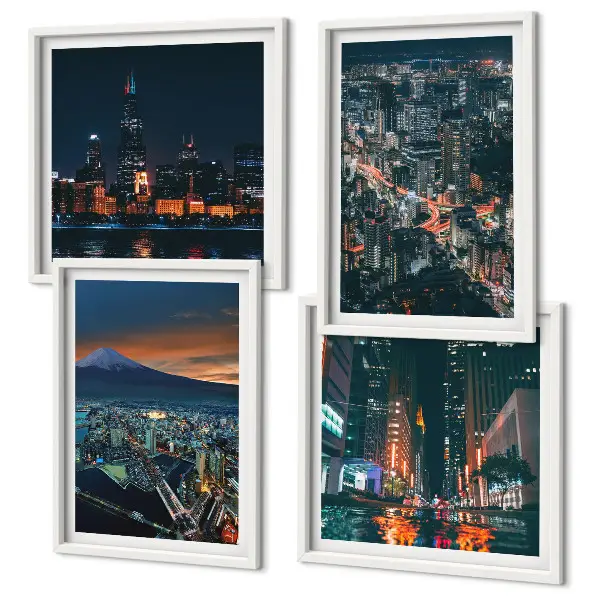 Set van posters met lijst Uitzicht op de stad vanuit de bergen 's nachts