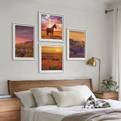 Set posters met lijst berglandschap met paard en lavendel