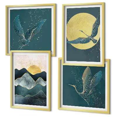 Set posters met lijst met afbeelding van kraanvogels bij de maan en bergen