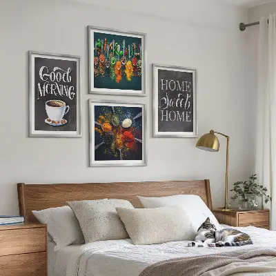 Poster set met lijsten met afbeeldingen van specerijen, koffie en kruiden