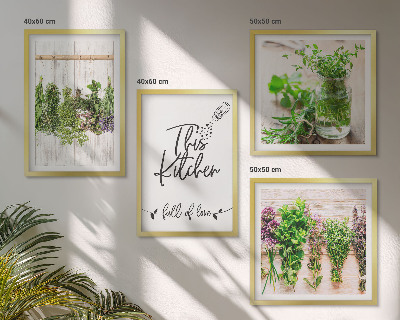 Set van posters met lijst Kruidenplanten voor in de keuken om te drogen