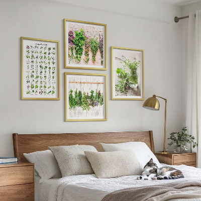 Set van posters met lijst Gedroogde kruiden voor in de keuken