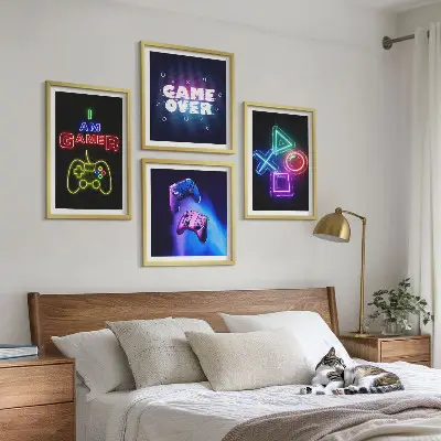 Meerluik in lijst decoratieve wandkunst met gamepads en spelerspictogrammen