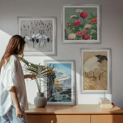 Meerluik in lijst met een afbeelding van bergen, een rivier, bloemen en kraanvogels