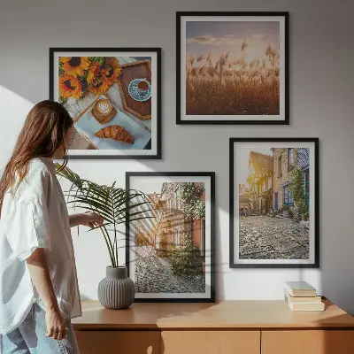Set van posters met lijst Sfeervolle straatjes met koffie.