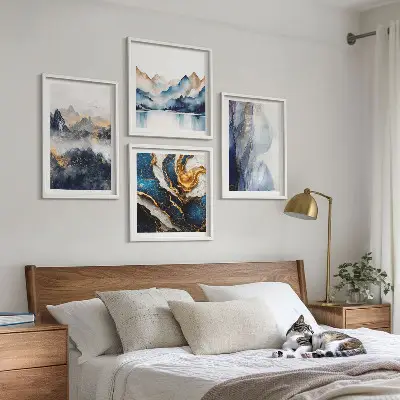 Set van posters met lijst met blauwe berglandschappen