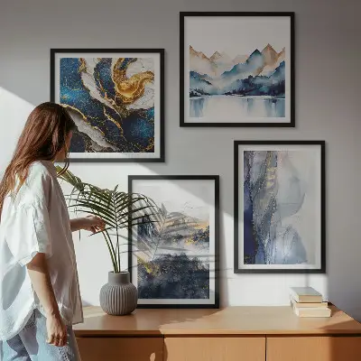Set van posters met lijst met blauwe berglandschappen