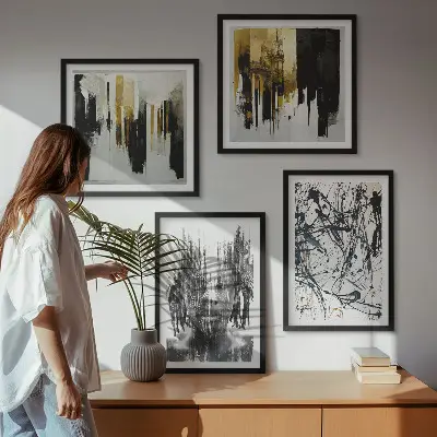Contrasterende abstracte portretten meerluik in lijst