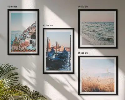 Set van posters met lijst Uitzicht op de zee bij Venetië