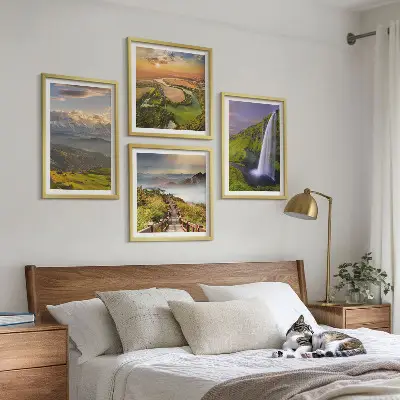 Set van posters met lijst Uitzicht op bergen, rivieren en watervallen.