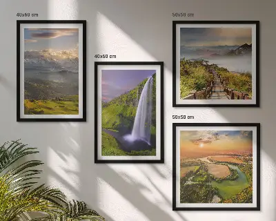 Set van posters met lijst Uitzicht op bergen, rivieren en watervallen.
