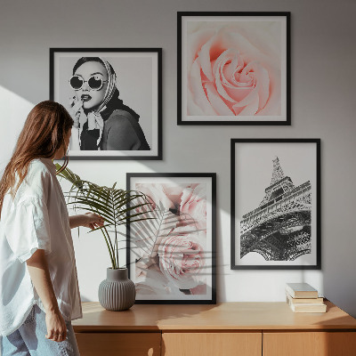 Meerluik in lijst Eiffels portret van een vrouw rozen