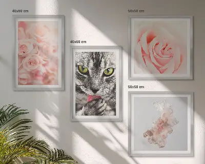 Set van posters met lijst Abstracte grijze kat met rozen