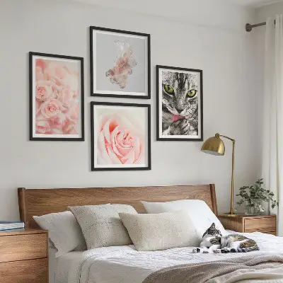 Set van posters met lijst Abstracte grijze kat met rozen