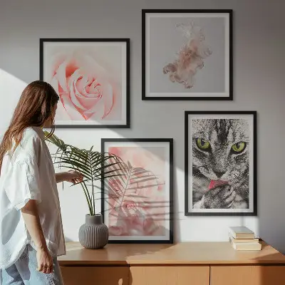 Set van posters met lijst Abstracte grijze kat met rozen