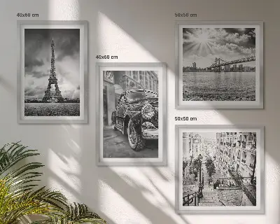 Set van posters met lijst stadsgezichten met bruggen, de Eiffeltoren en auto's