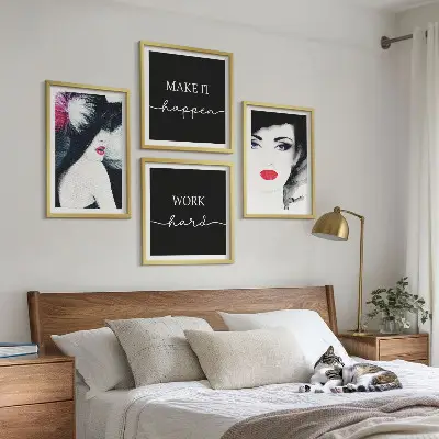 Set van posters met lijst Portretten van vrouwen met lippen