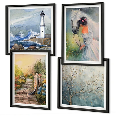 Set van posters met lijst met een afbeelding van een vuurtoren, landschap, meisje en paard