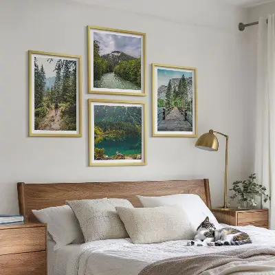 Bergen, meren, bossen, paden meerluik in lijst