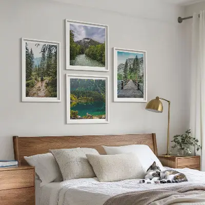 Bergen, meren, bossen, paden meerluik in lijst