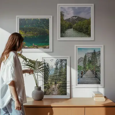 Bergen, meren, bossen, paden meerluik in lijst