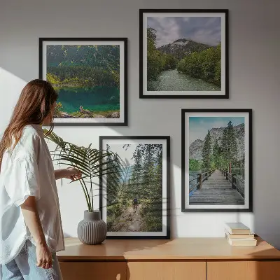 Bergen, meren, bossen, paden meerluik in lijst