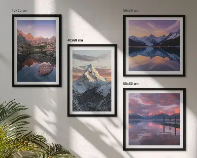 Berglandschappen op de achtergrond meerluik in lijst