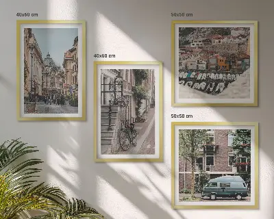 Stadsgezichten op gebouwen meerluik in lijst