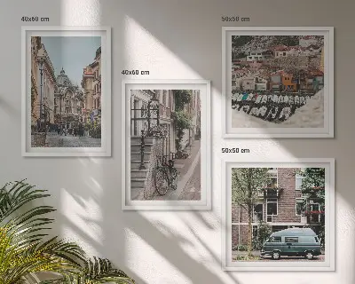 Stadsgezichten op gebouwen meerluik in lijst