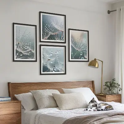 Waterdruppels op paardenbloemscheuten set van posters met lijst