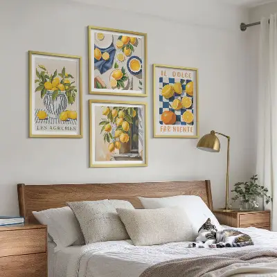 Set van posters met lijst met retro gele citrusvruchten