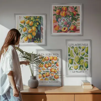 Set posters met lijst met verse kleurrijke citrusvruchten