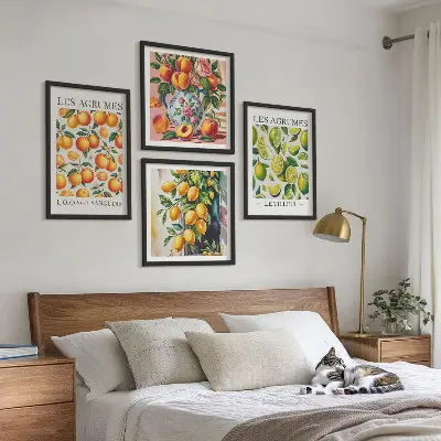 Set posters met lijst met verse kleurrijke citrusvruchten