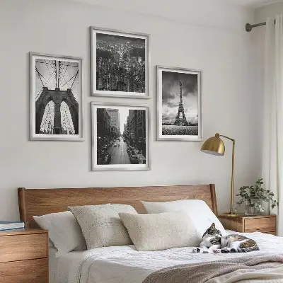 Monochromatische brugtorens meerluik in lijst