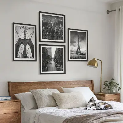 Monochromatische brugtorens meerluik in lijst