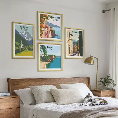 Set van posters met lijst Berglandschappen en steden