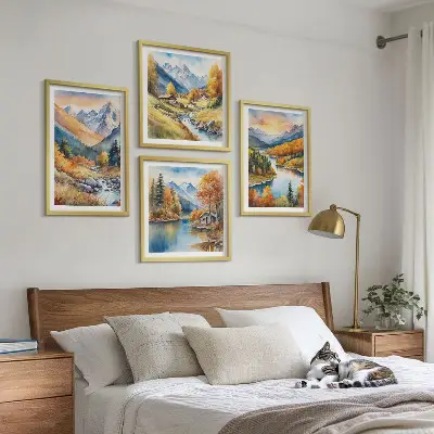 Berglandschap met een rivier meerluik in lijst