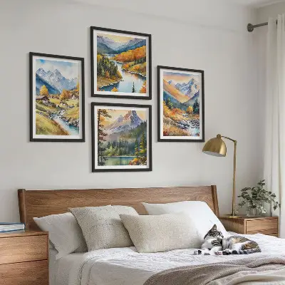 Berglandschap met rivier en huisjes meerluik in lijst