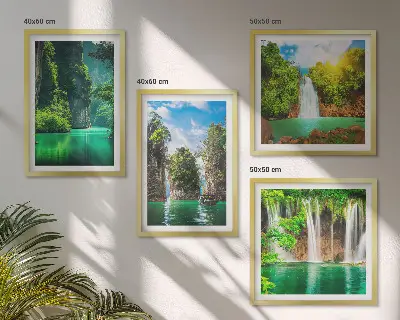 Poster set met lijst groene landschappen en watervallen